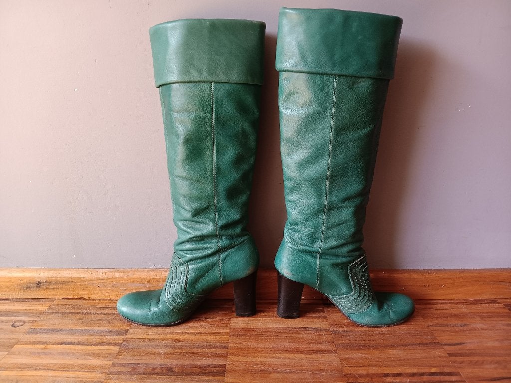 Groene lederen knielaarzen van Miss Sixty, Enlèvement ou Envoi, Vert, Porté, Bottes hautes
