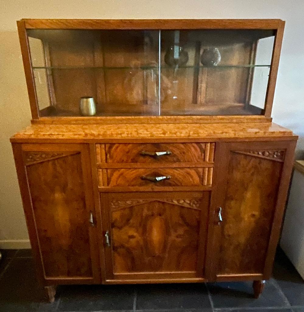 Antieke kast, Ophalen