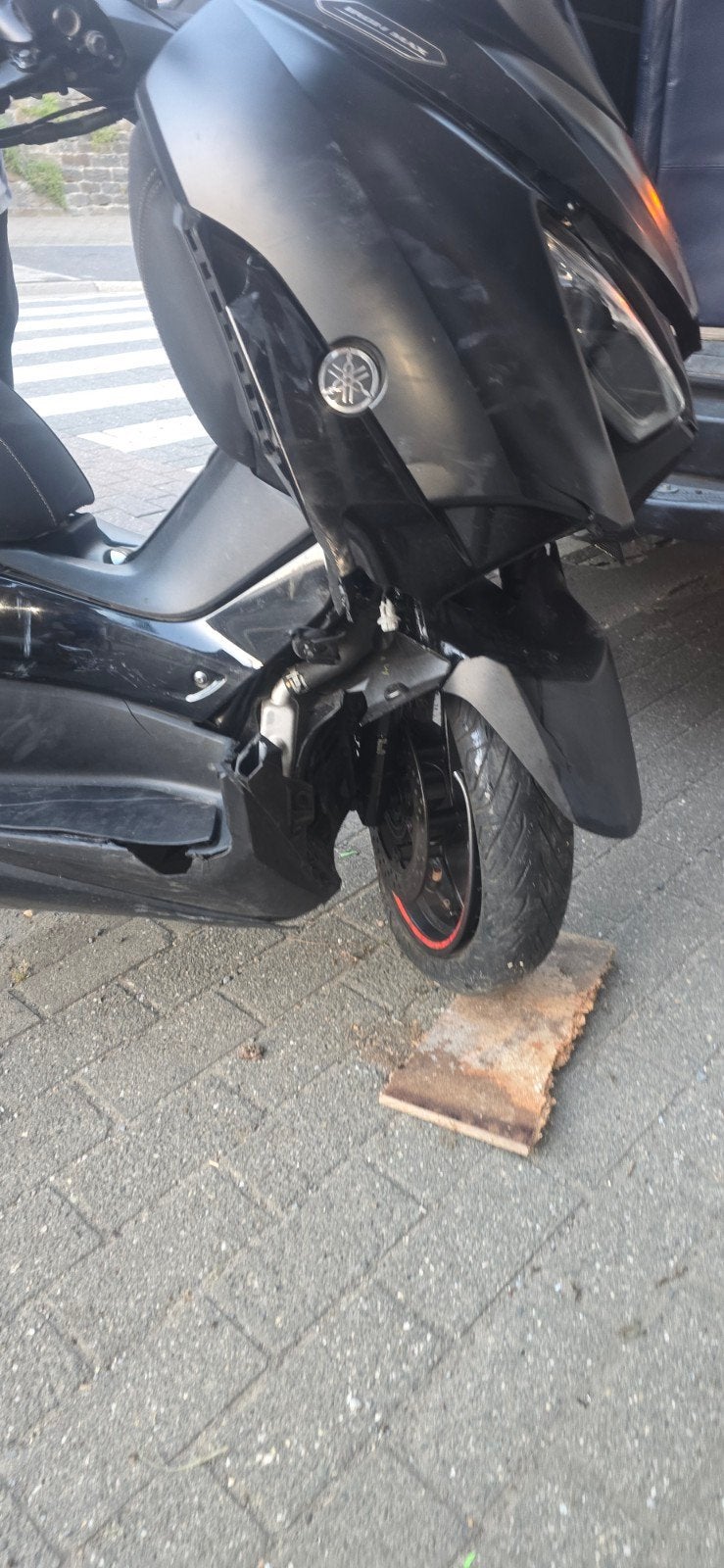 yamaha xmax iron max 125cc, Enlèvement