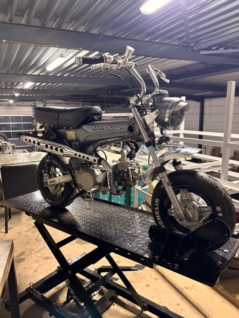 Honda dax project 140 cc, Fietsen en Brommers, Brommers | Honda, Ophalen