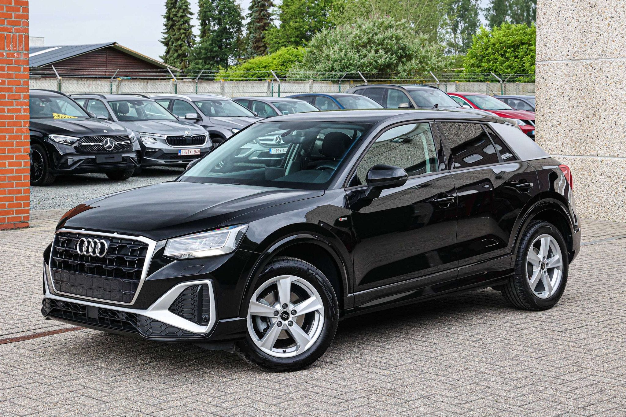 Audi Q2 S-LINE*CAMERA*ZETELVERW*ELECTRISCHE-KOFFER*VIRTUALCO, Voorwielaandrijving, 1325 kg, Gebruikt, Zwart