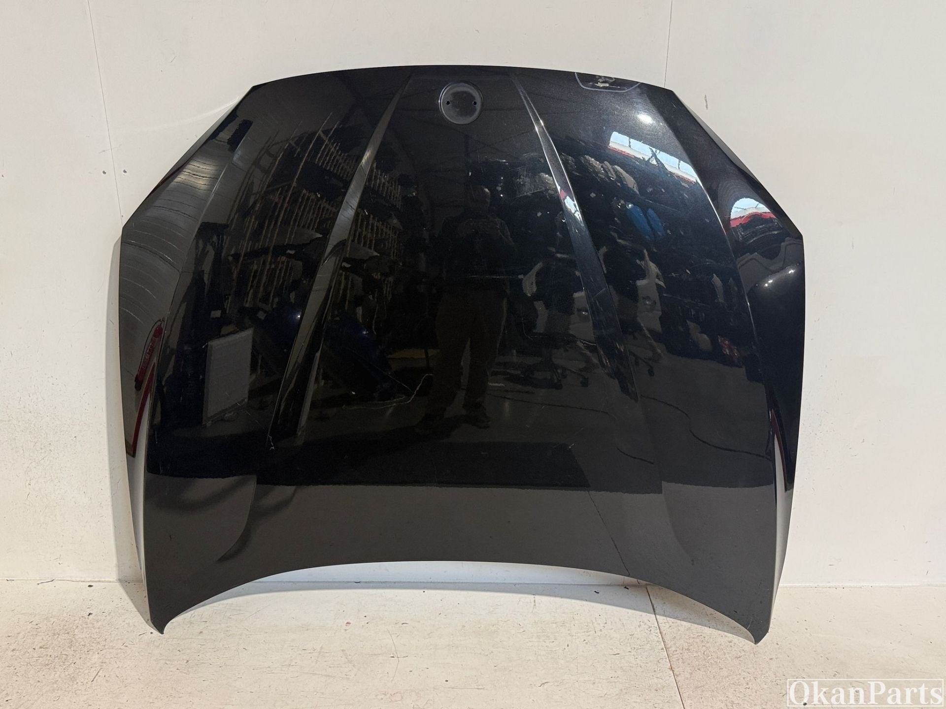 Capot de la BMW X1 E84, Info@fabrikant.eu, Fabrikant BV, Fabrikantstraat 1
1000 AA  Amsterdam, NL, Utilisé