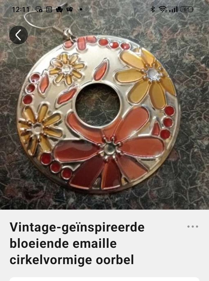 enkel bloeiende emaille oorbel, Bijoux, Sacs & Beauté, Boucles d'oreilles, Enlèvement ou Envoi
