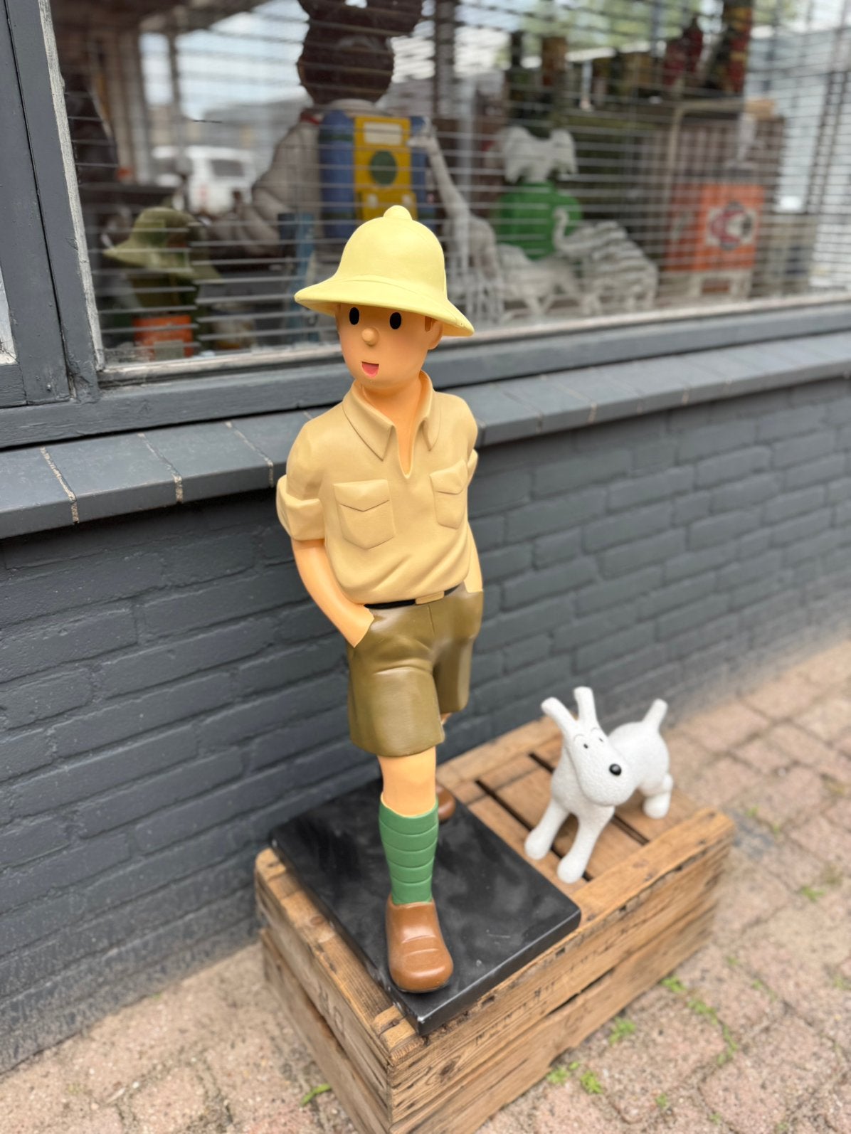 Belle grande statue de Tintin au Congo, Enlèvement, Comme neuf, Humain
