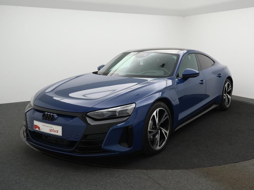 Audi e-tron GT quattro 476 ch | TVA | Garantie Audi 09/2027, Autos, Audi, Cuir, Achat, 4 portes, Entretenue par le concessionnaire