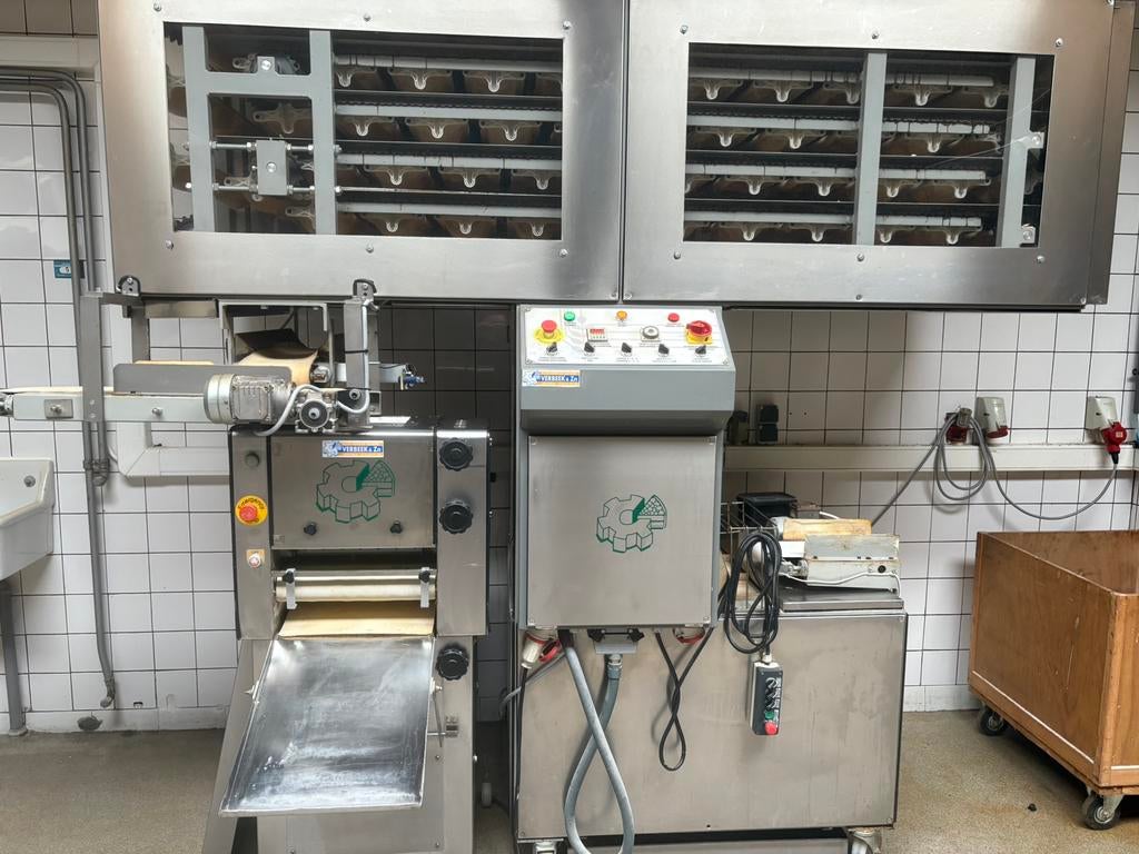 Broodlijn met langmaker, Ophalen