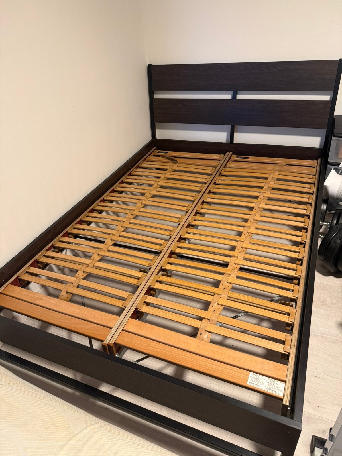 luxe bed  met matras 160x200, Ophalen, Verstelbaar, Bruin, Zo goed als nieuw