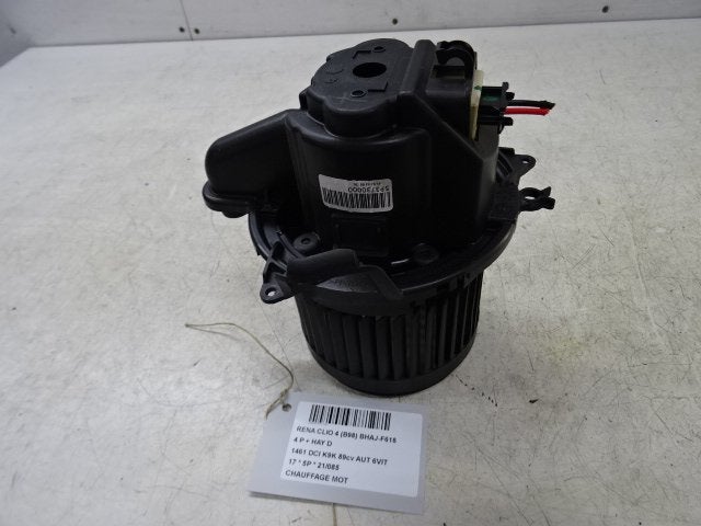 RADIATEUR MOTEUR Renault Clio IV (5R) (5R5833500), Renault, Mevr. I. Hauben, Utilisé, Rue de l'Espoir 34 34
4030  GRIVEGNÉE, BE
