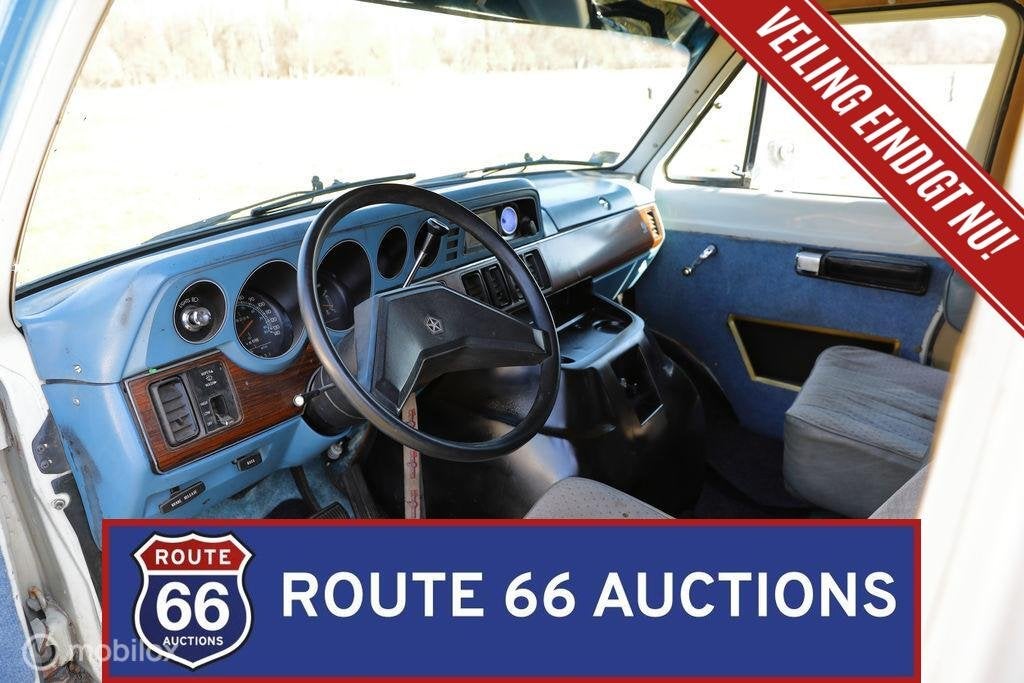 Dodge Ram Van B150 | 1982 | Route 66 Auctions, Autos, Achat, Entreprise, Boîte manuelle, Autre carrosserie