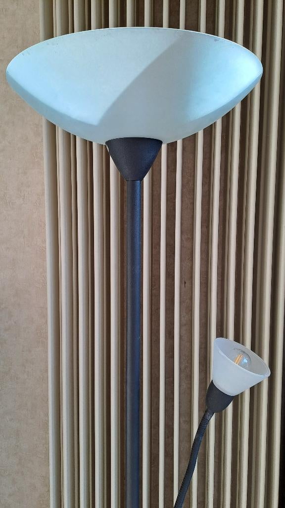 Staanlamp / vloerlamp, Huis en Inrichting, Lampen | Vloerlampen, Ophalen