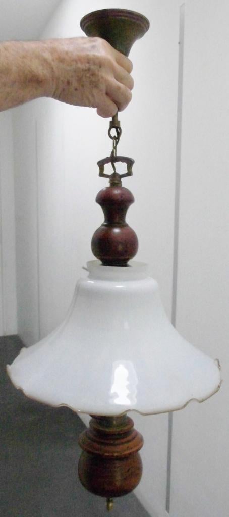 Beau lustre  QUINQUET à Suspendre, Maison & Meubles, Lampes | Lustres, Comme neuf, Verre, Bois, Enlèvement