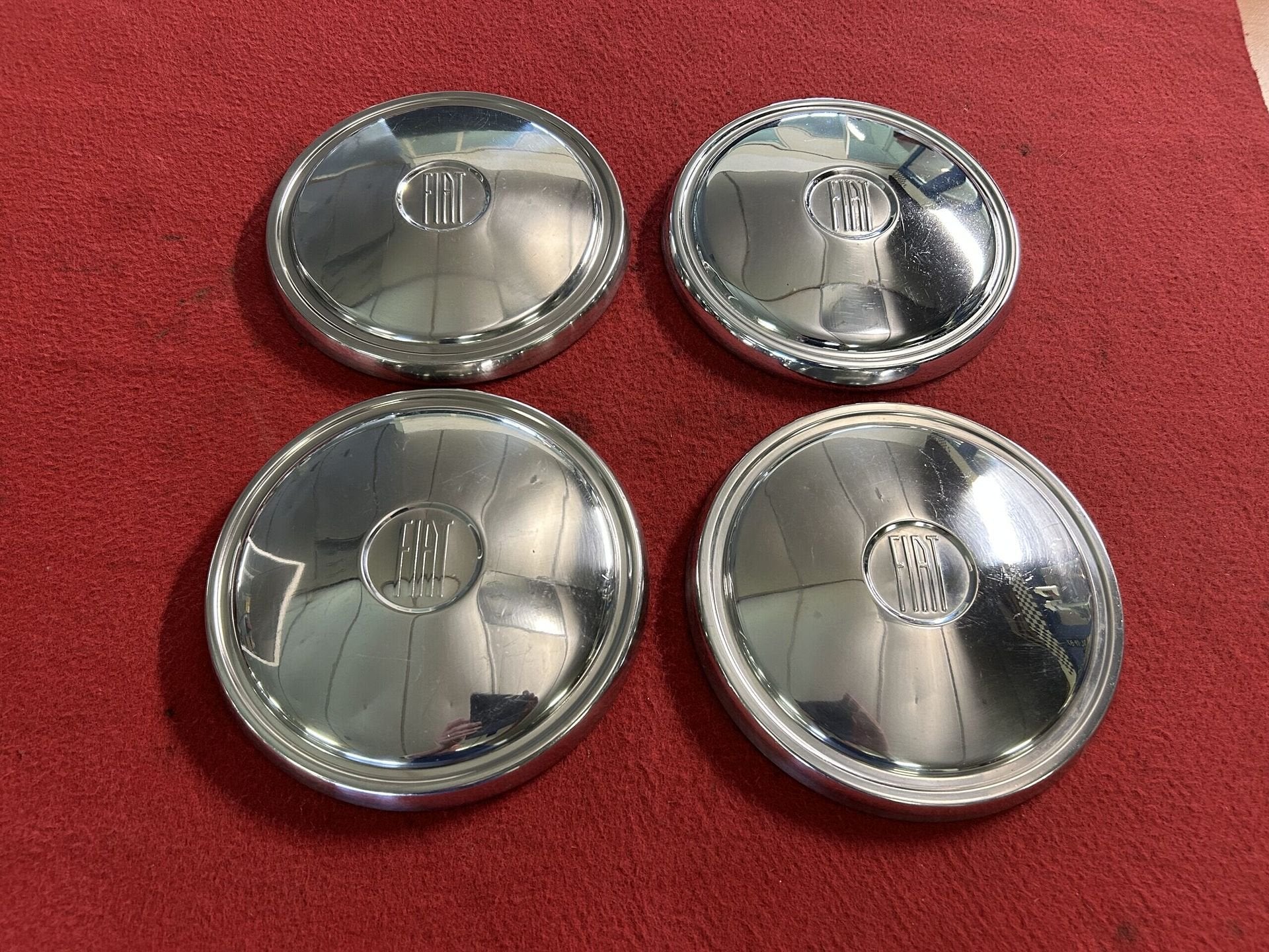 Fiat 600 / 850 wieldoppenset, Autos : Pièces & Accessoires, -, Utilisé, Fiat, -
