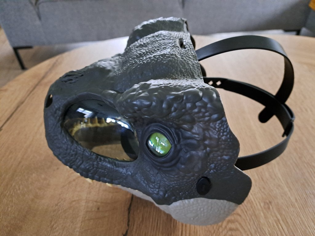 Dino masker, Collections, Enlèvement, Comme neuf