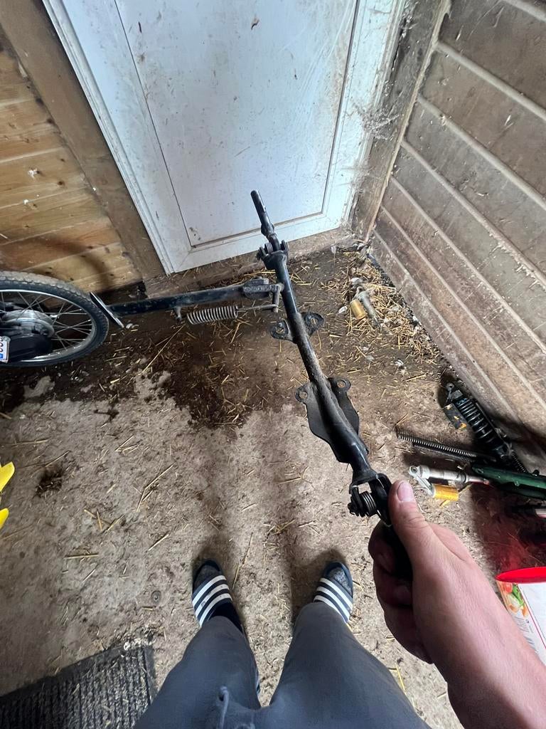 Dax onderstel, Ophalen, Zo goed als nieuw