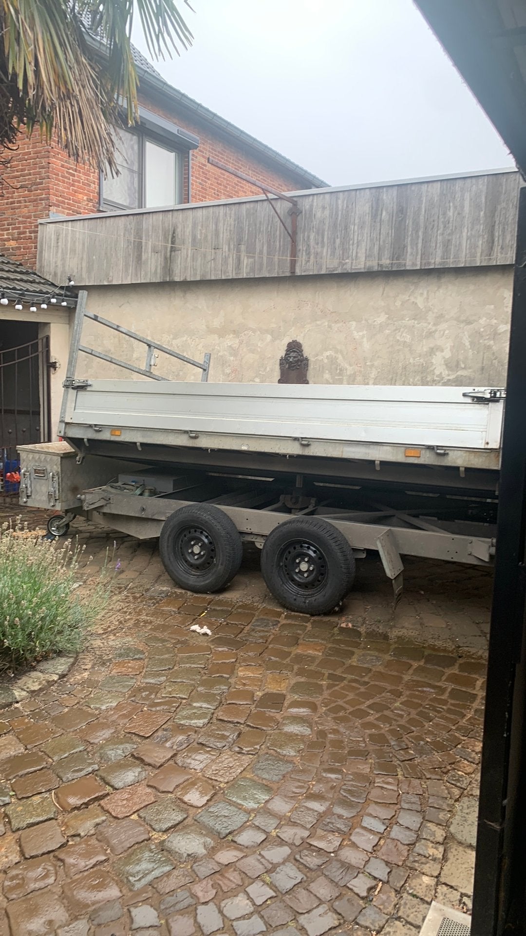 Dubbel asser. Saris.185/3350 3.5 ton . 3 zijden kippen., Auto diversen, Aanhangers en Bagagewagens, Ophalen, Zo goed als nieuw