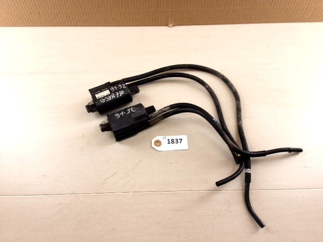 GSXR750 1992 - 1993, 1990 - 1991 Suzuki D1-37054