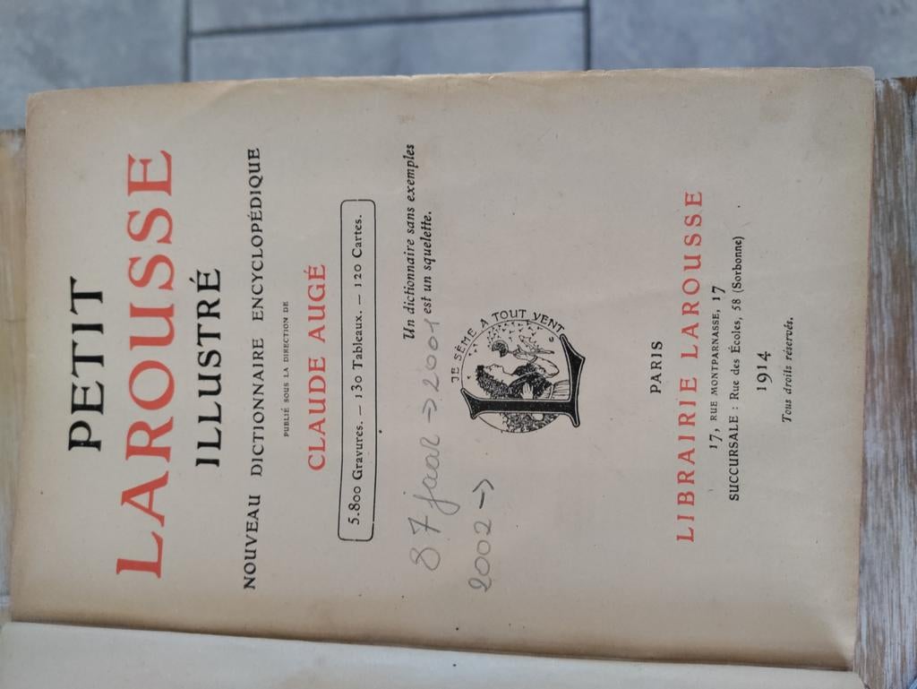 Petit Larousse illustré, Boeken, Ophalen