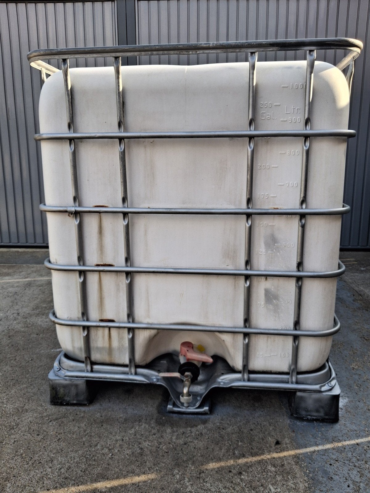 Regenton 1000 liter., Tuin en Terras, Regentonnen, Ophalen