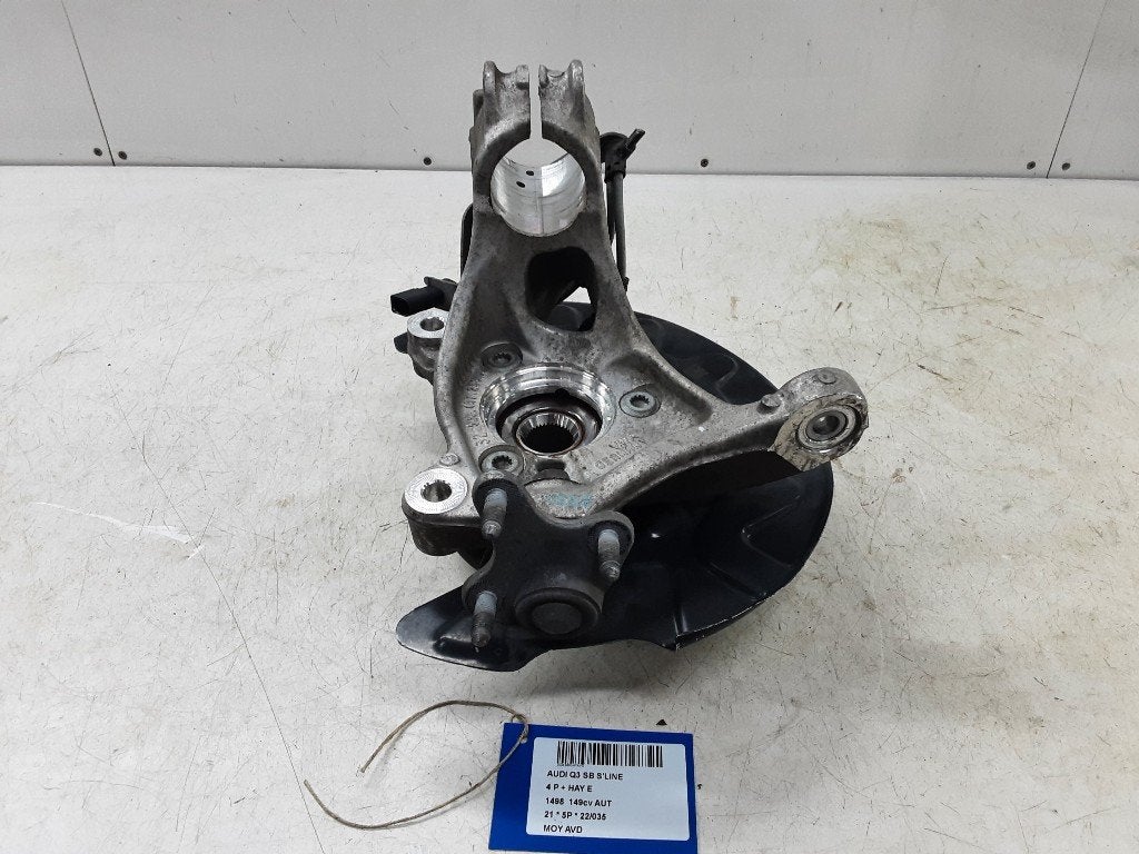 WIELNAAF RECHTS VOOR Audi Q3 Sportback (F3N) (5Q0407258A), Gebruikt, Audi
