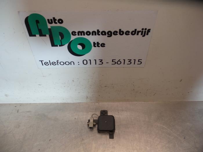 Antenne GPS d'un Volvo S80, -, 3 mois de garantie, -, -