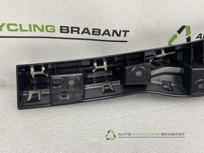Marche-pied (list de couverture) droite d'un BMW Z4, -, 3 mois de garantie, Utilisé, -