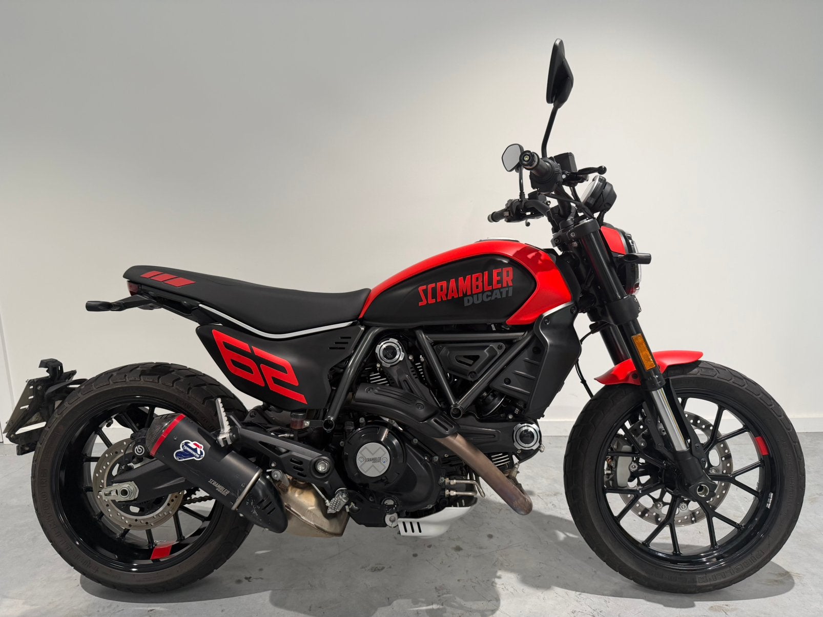 Ducati Scrambler Full Throttle 800 2024, 6957km, Motoren, Motoren | Ducati, Bedrijf