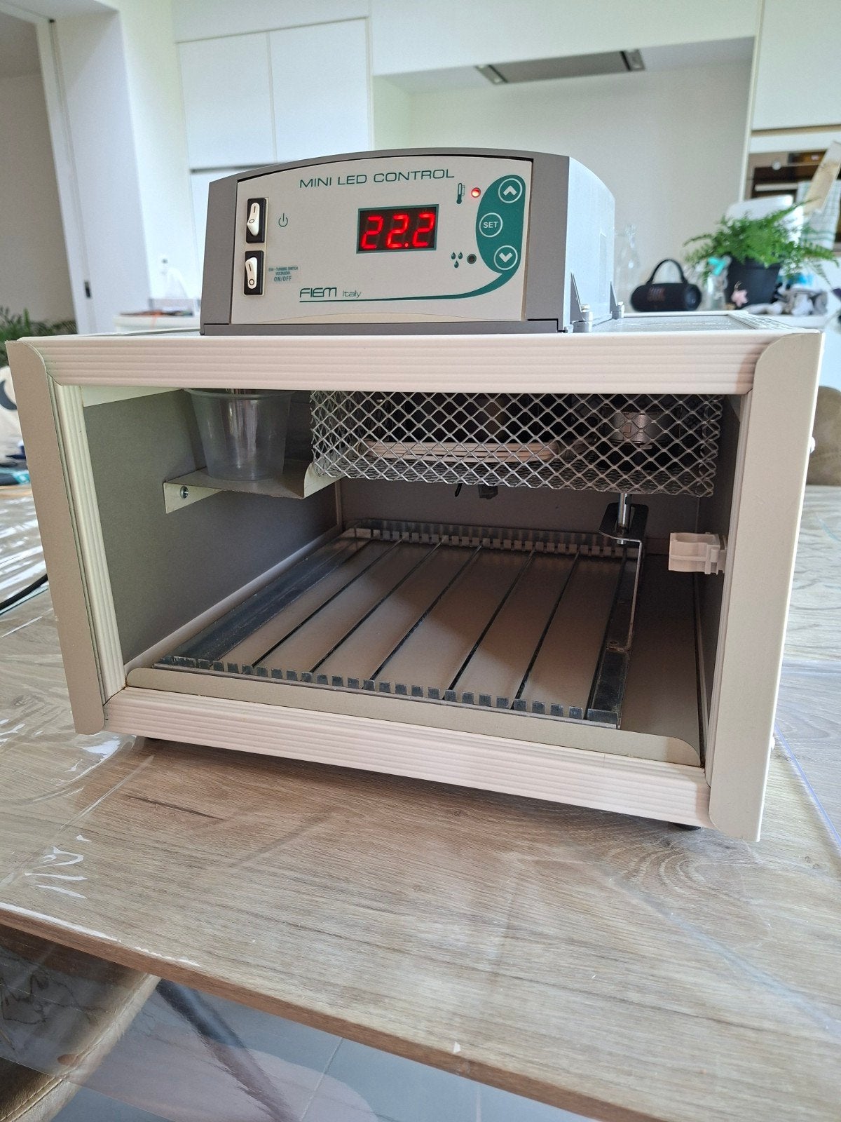 Fiem cip cip 28 broedmachine., Dieren en Toebehoren, Ophalen
