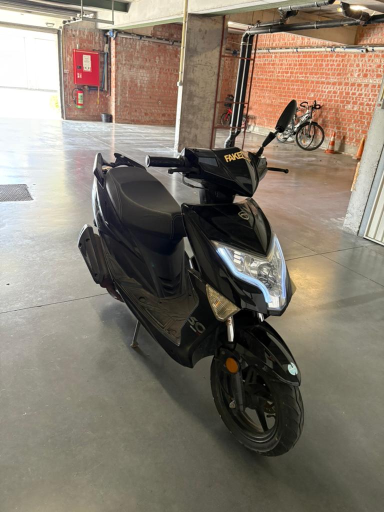 Neco, Fietsen en Brommers, Scooters | Kymco, Ophalen, Zo goed als nieuw