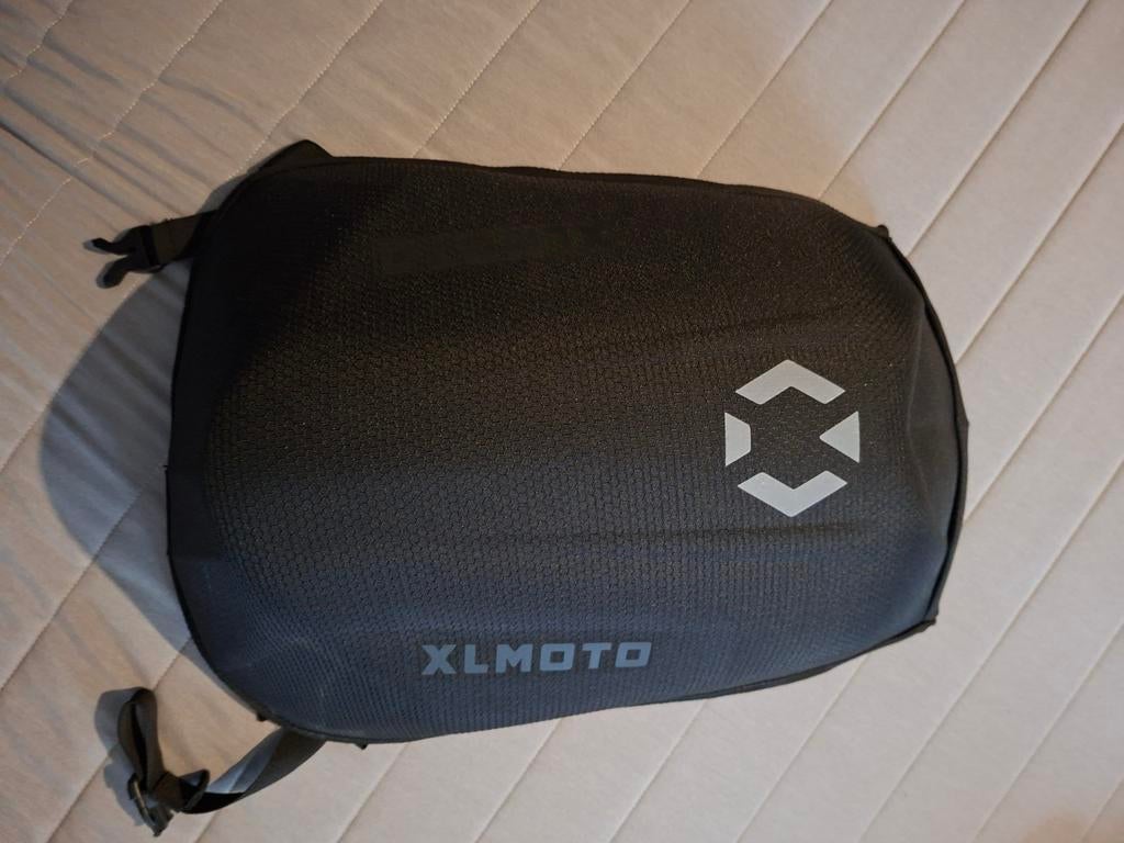 Aërodynamische motor rugzak backpack voor motorfiets, Motoren, Ophalen, Zo goed als nieuw