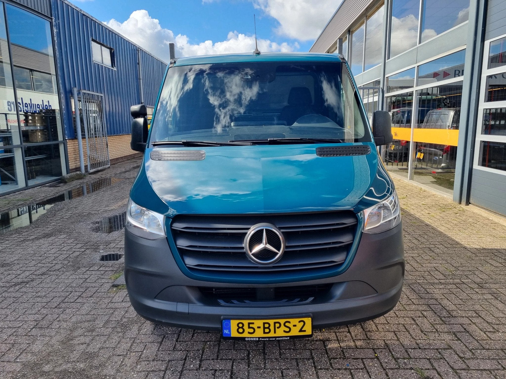 Mercedes-Benz Sprinter 516 CDI Open laadbak 4.26m GVW 5000kg, Autos, Camionnettes & Utilitaires, Achat, Euro 6, Entreprise, 2 places