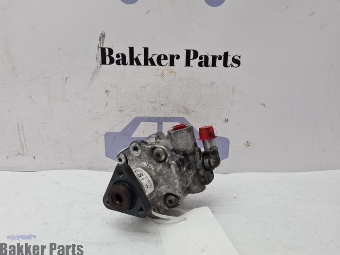 Stuurbekrachtiging Pomp van een Porsche Cayenne, Gebruikt, -, -, Porsche