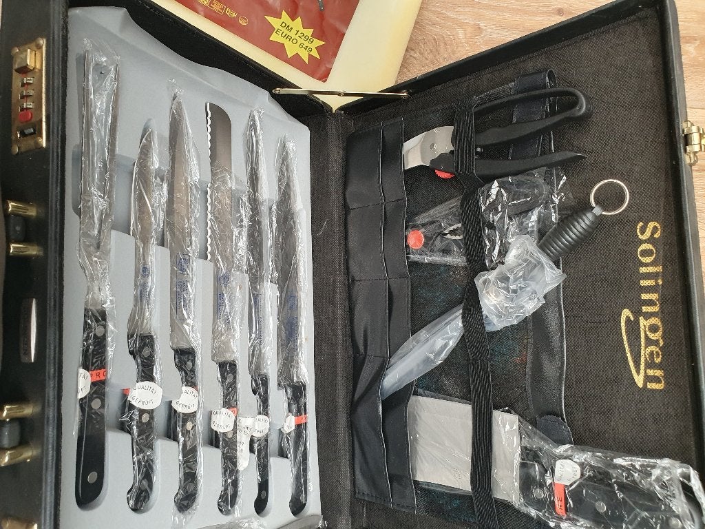 Solingen 13 delige messenset in koffer, Ophalen, Messenset