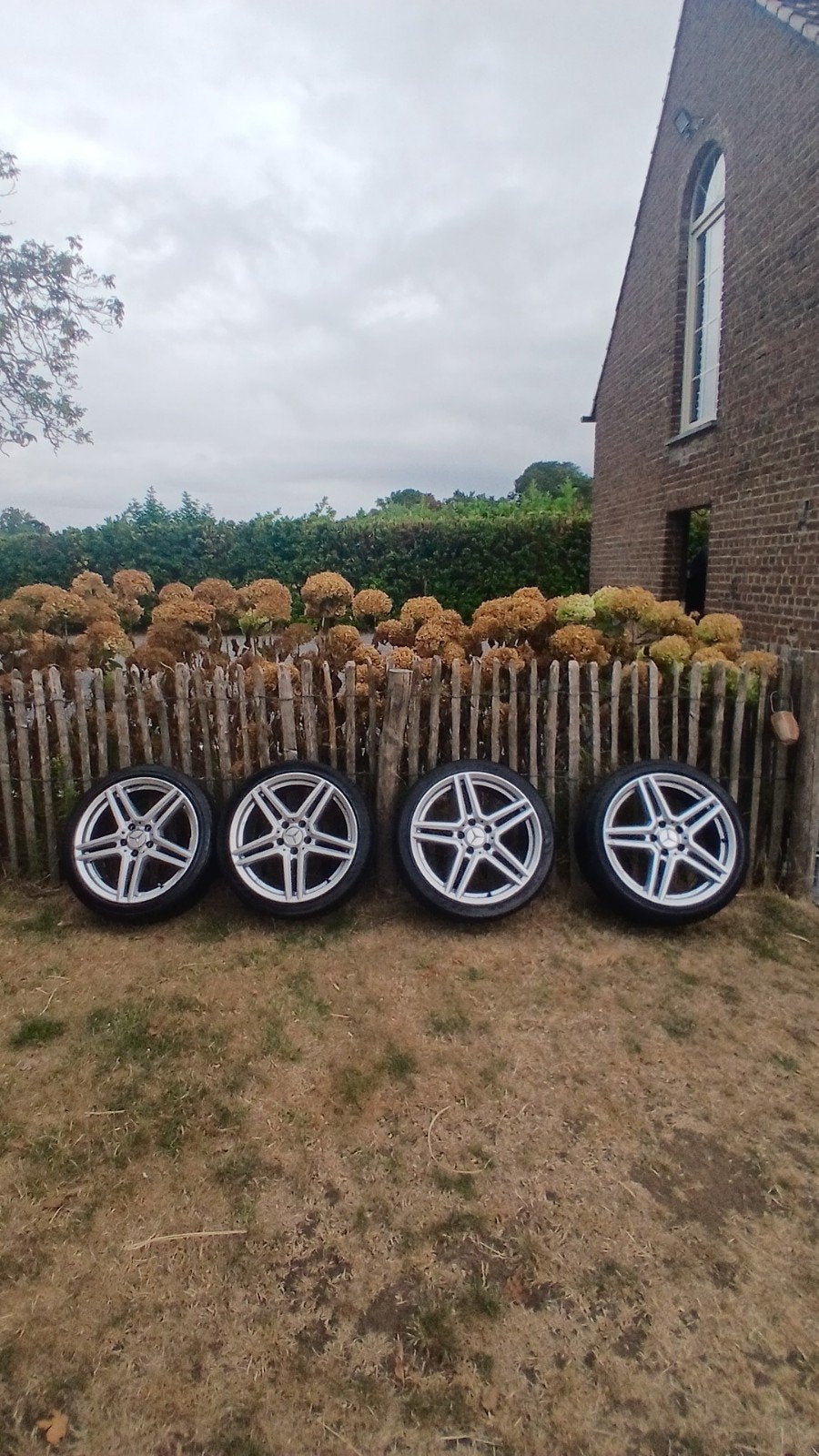 Mercedes 18 inch velgen met banden, Enlèvement, 18 pouces, Pneu(s)