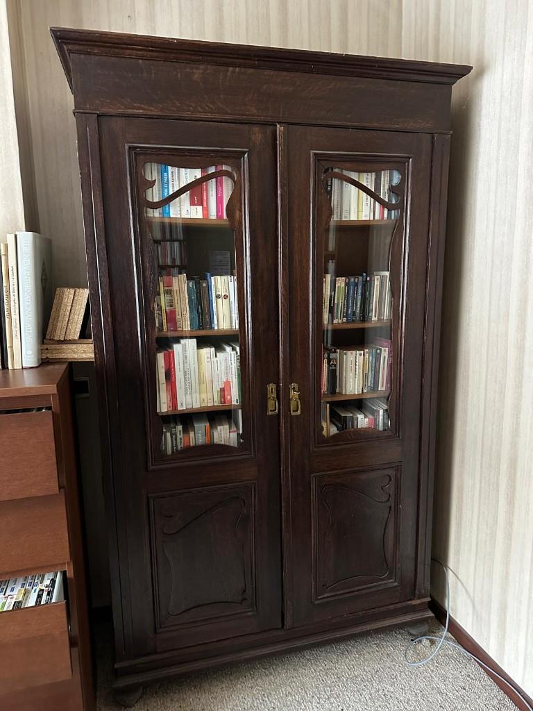 MEUBLE VITRINE à DONNER, Enlèvement, Utilisé, Avec porte(s)