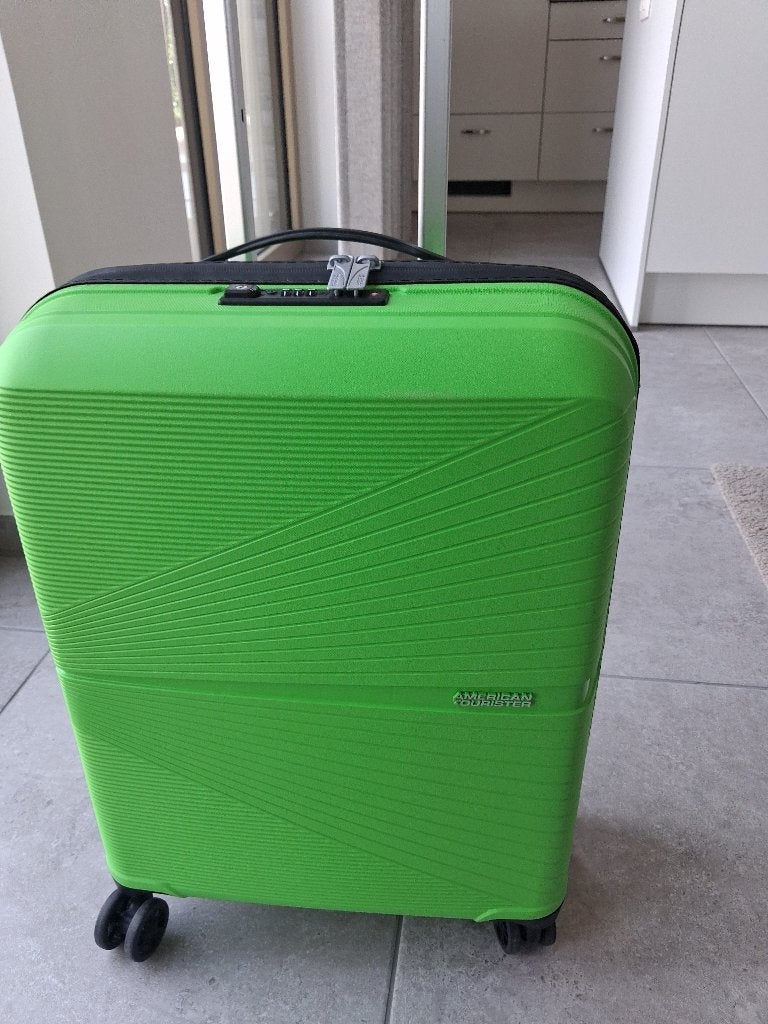 Reiskoffer, Handtassen en Accessoires, Koffers, Ophalen, Nieuw, Hard kunststof, Slot