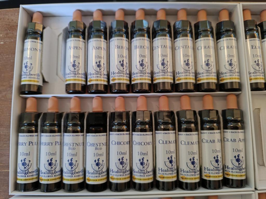 Healing herbs Bach flower remedies, Boeken, Gezondheid, Dieet en Voeding, Ophalen