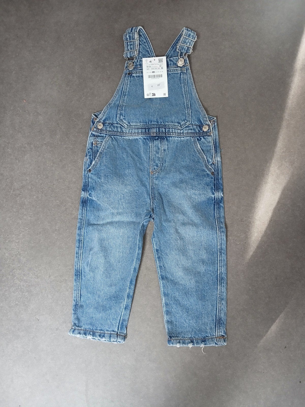 Nieuw broekpak maat 92, Kinderen en Baby's, Ophalen, Nieuw, Overige maten