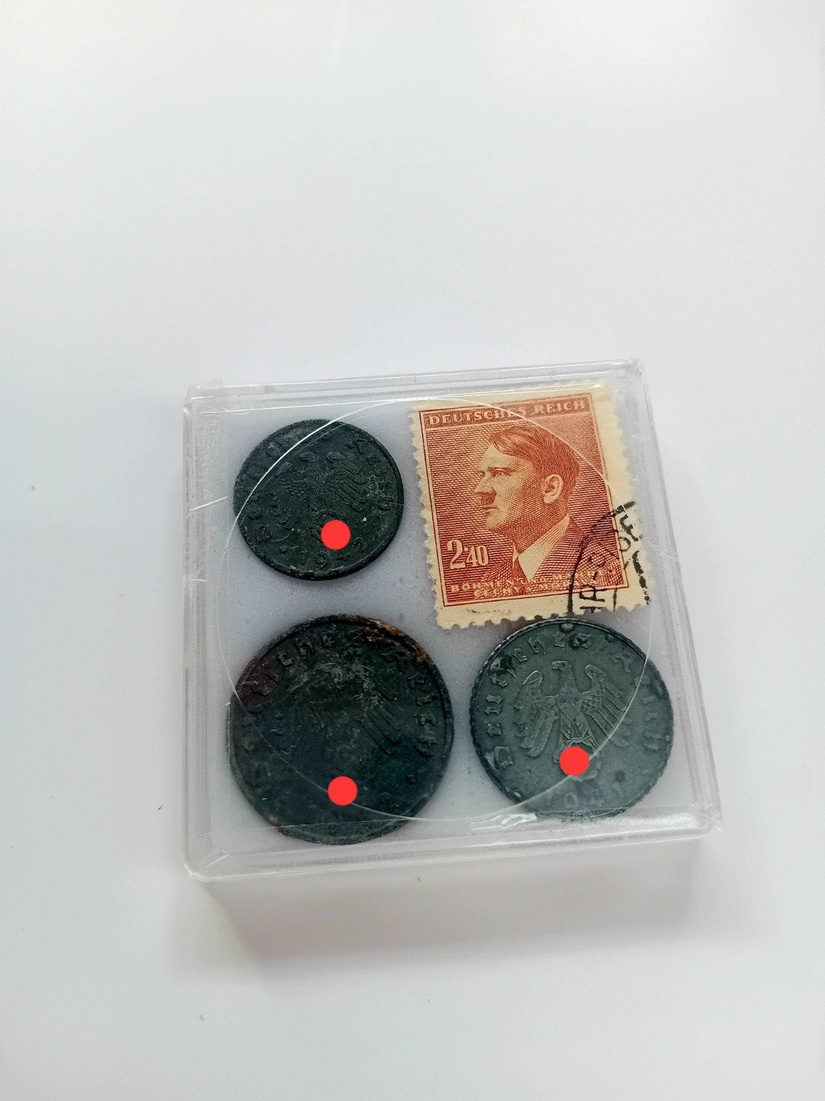 WO2 Setje 3 Munten + Originele Postzegel in Bewaardoosje, Ophalen of Verzenden, Overige soorten, Overige typen