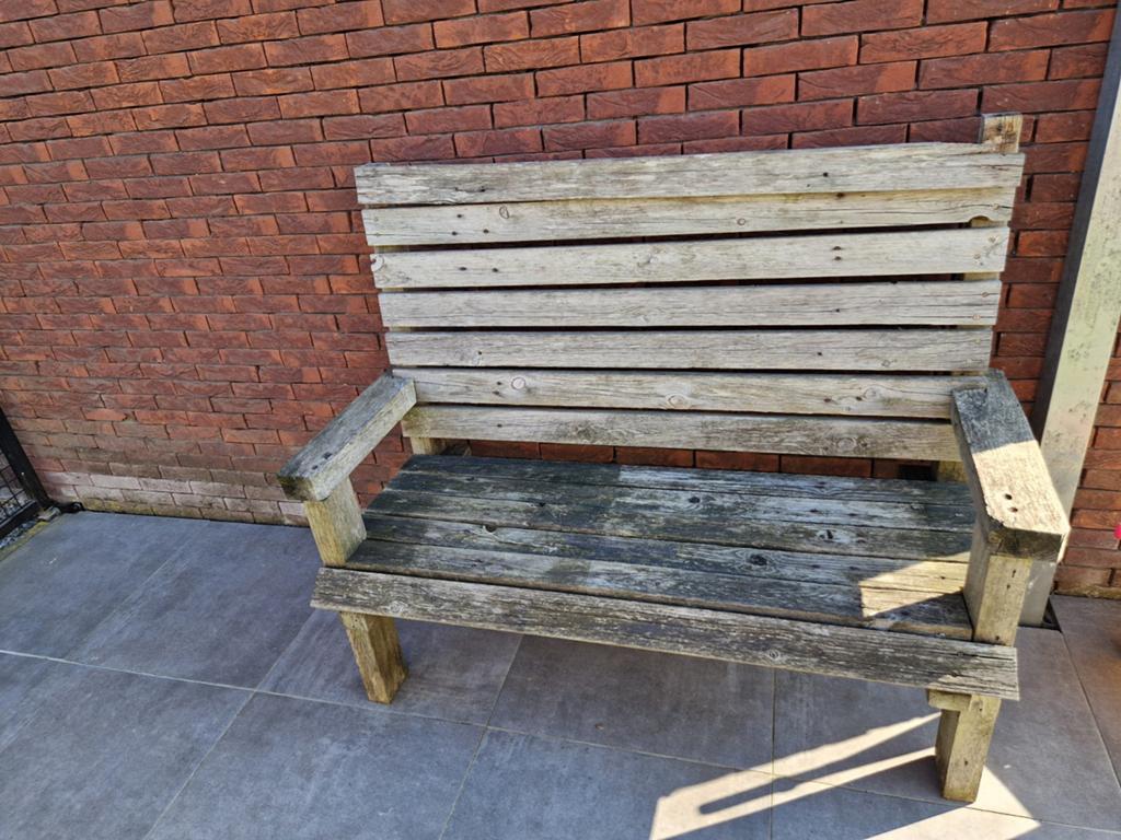 Houten bank, Ophalen