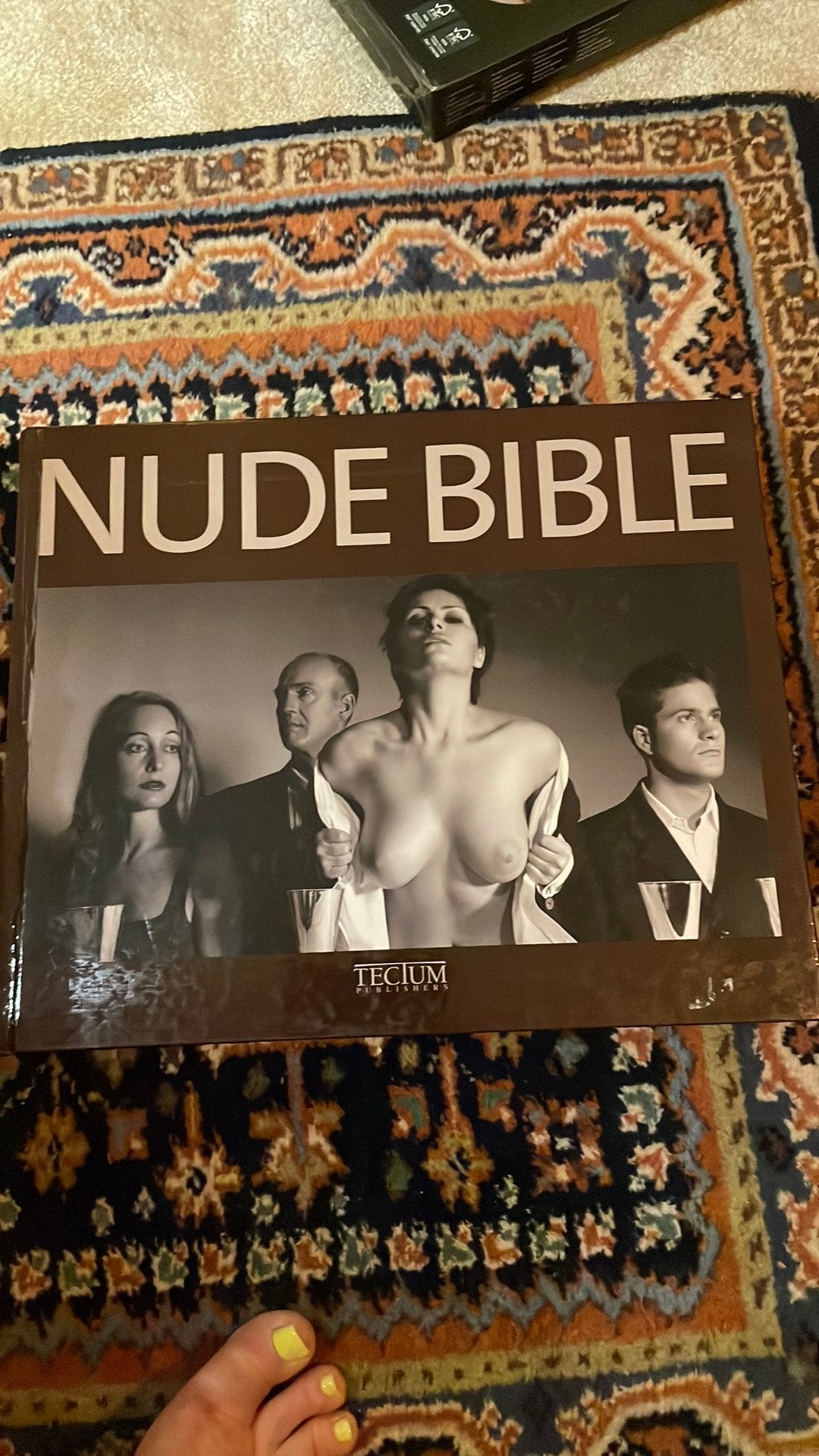 Nude bible nig nauwelijks te verkrijgen, Ophalen of Verzenden