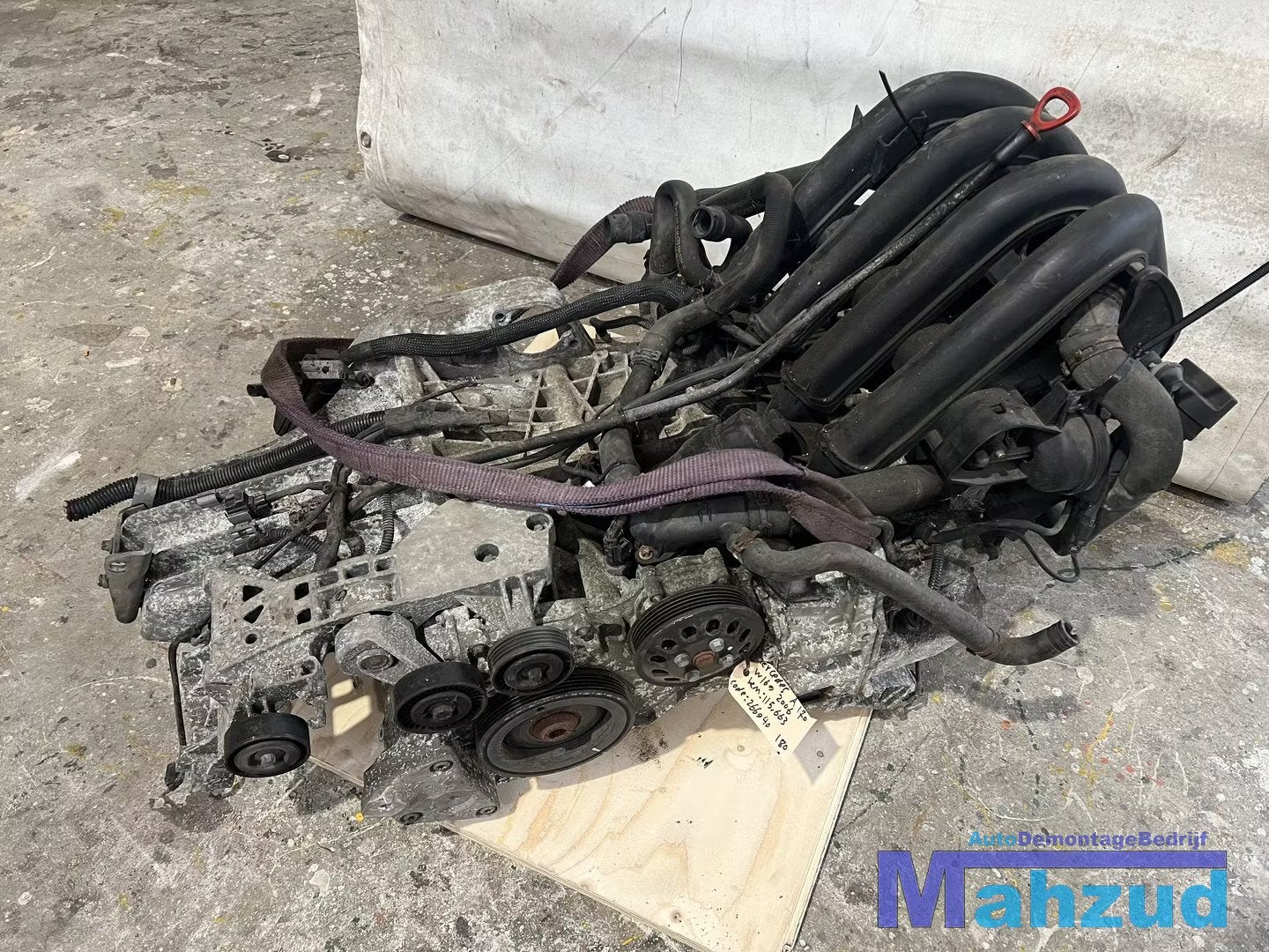 MERCEDES A KLASSE W169 A170 1.7 Motorblok 266940 motor, Gebruikt, Mercedes-Benz AG, Mercedes-Benz, Mercedesstrasse 120
70372  Stuttgart, DE