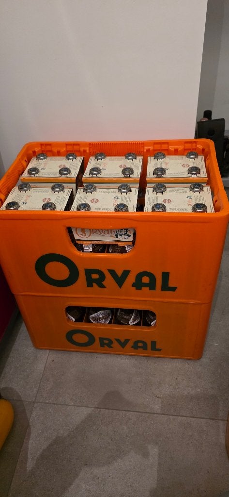 2 bakken gerijpte Orval, Verzamelen, Biermerken, Nieuw, Flesje(s), Overige merken, Ophalen