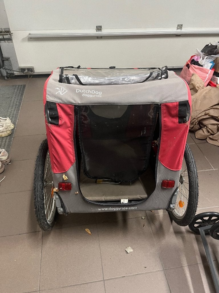 Hondenkar voor fiets, Dieren en Toebehoren, Doggyride, Ophalen, Zo goed als nieuw, Hondenfietskar