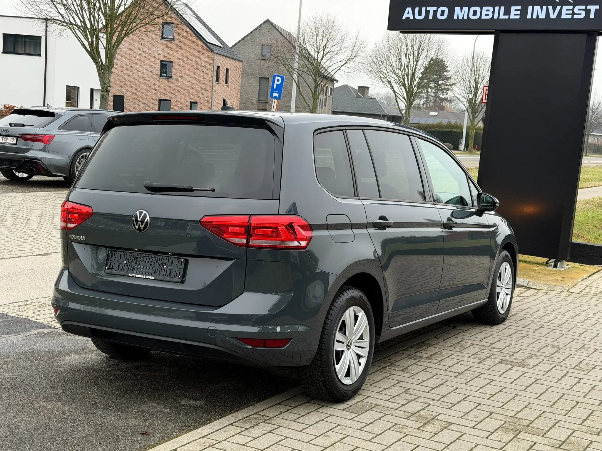 Volkswagen Touran Touran 1.5 TSI 7 SEAT DSG Trendline 0483/4, Auto's, Volkswagen, Automaat, Stof, 4 cilinders, 7 zetels