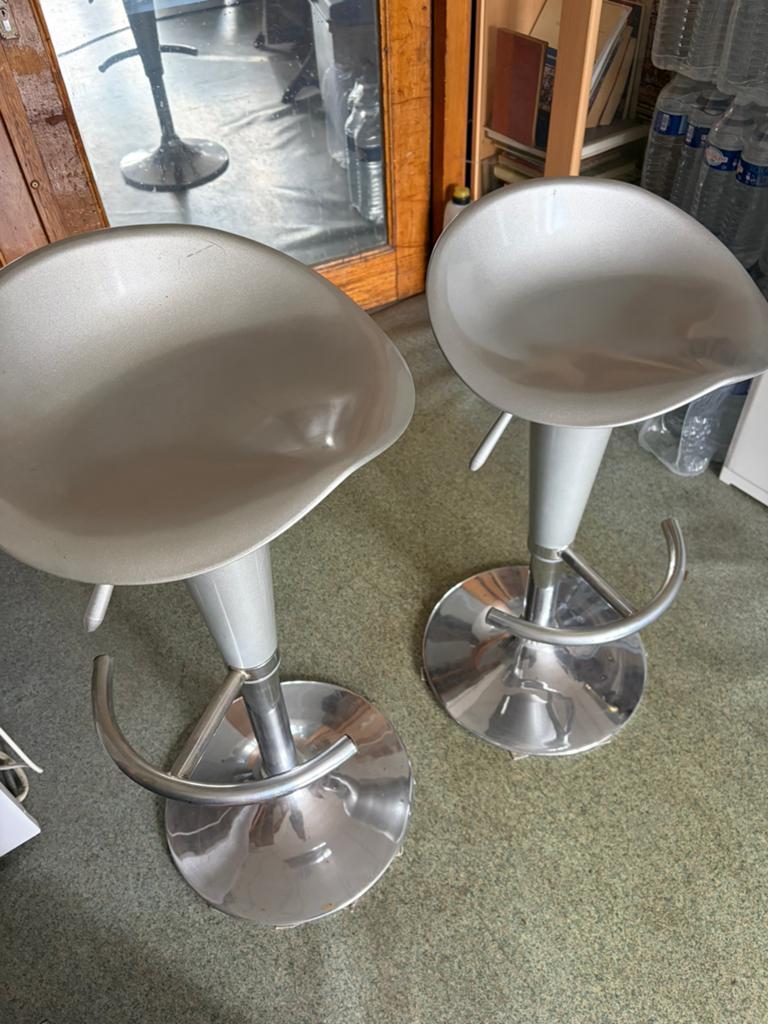 Tabouret de bar, Maison & Meubles, Tabourets de bar, 2 tabourets, Enlèvement, Utilisé, Réglable en hauteur