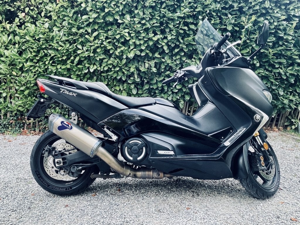 Yamaha Tmax DX530 ligne termignoni pneus neufs support plaqu, Contrôle de traction, Occasion, 530 cm³, Sport