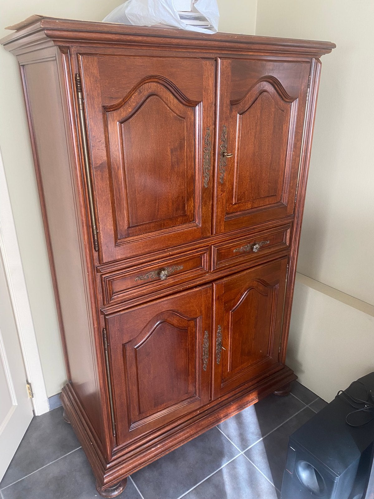 Kast, 120 à 170 cm, 70 à 120 cm, Enlèvement, Utilisé
