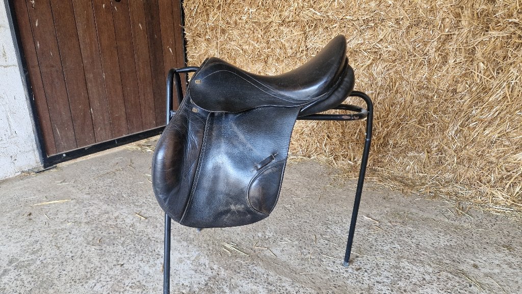 Stubben VZ zadel 17 inch, Dieren en Toebehoren, Gebruikt, Stubben, M (17 inch), Ophalen of Verzenden
