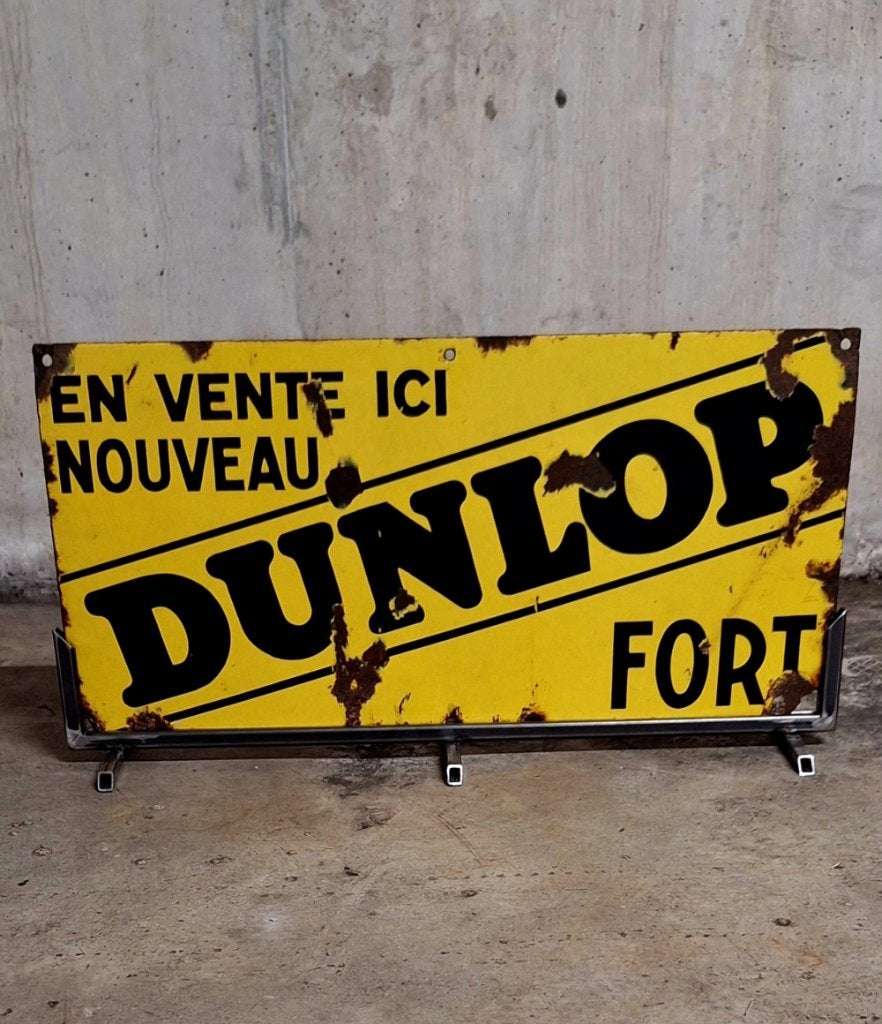 Antiek emaille reclamebord van Dunlop inclusief standaard., Collections, Enlèvement ou Envoi, Utilisé, Panneau publicitaire