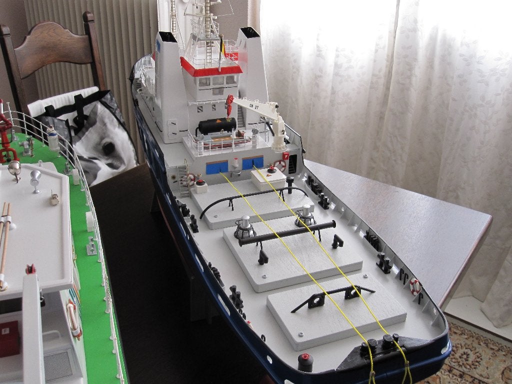 Radiografisch bestuurbare bootsleepboot (Appyhunteur), Hobby en Vrije tijd, Modelbouw | Radiografisch | Overige, Ophalen, Nieuw
